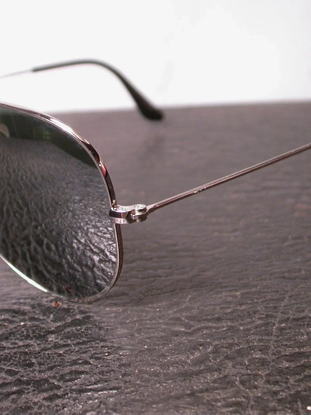 Ray-Ban up auction